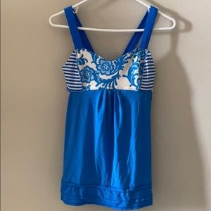 🌸free with purchase🌸 Lululemon Top